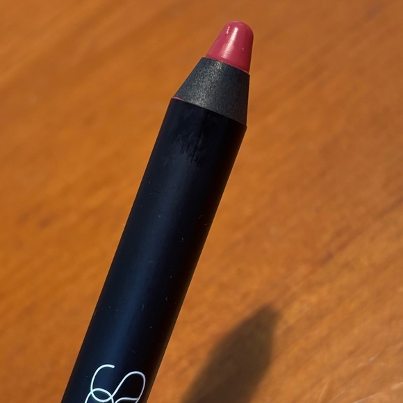 NARS Velvet Matte Lip Pencil Dolce Vita - Picture 8 of 16